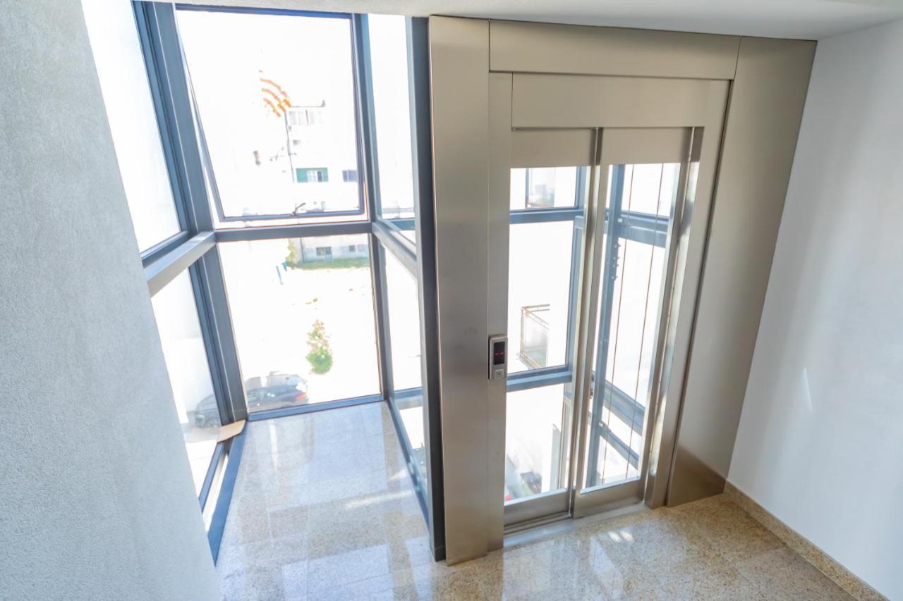 Apartamento Sea&Center Lux Bar Exterior foto